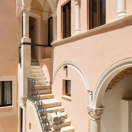 Santa Maria Paganica-luxury Flat-large-2 Baths-wifi-smart Tv-historical Center L'Aquila